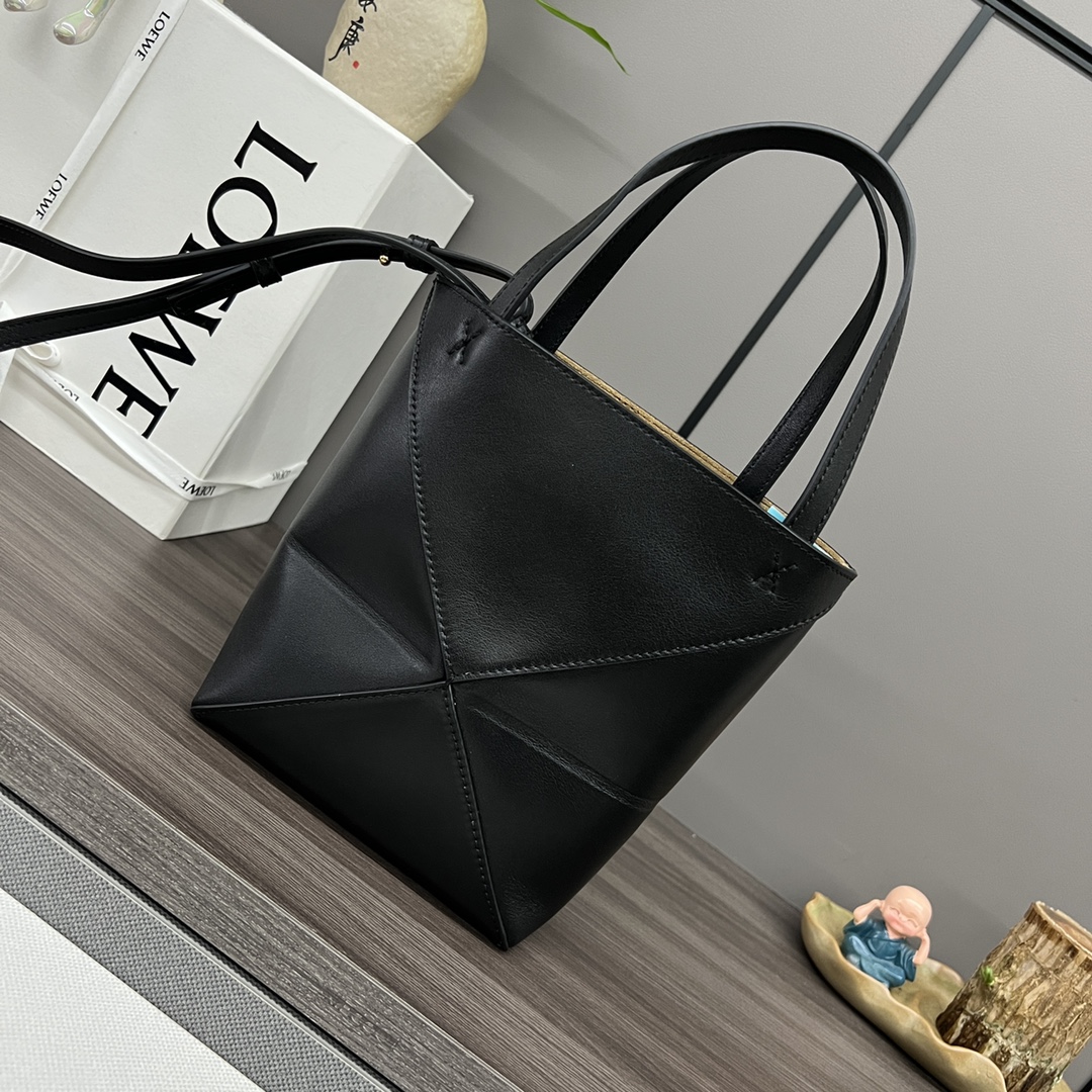 Loewe Shopping Bags